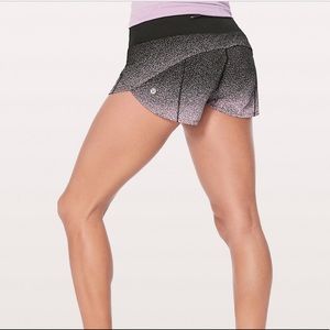Lululemon Ombré Speckle Pink/Black Speed Short